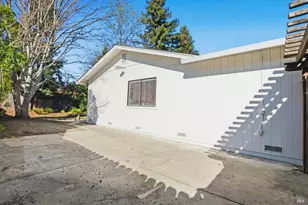 758 Pueblo Ave, Napa, CA 94558 - Photo 32