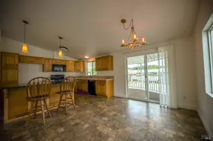 87 Bluejay Dr, Santa Rosa, CA 95409 - Photo 10