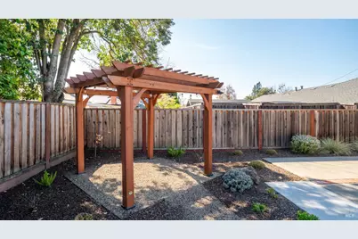 3528 Yale Drive, Santa Rosa, CA 95405 - Photo 28