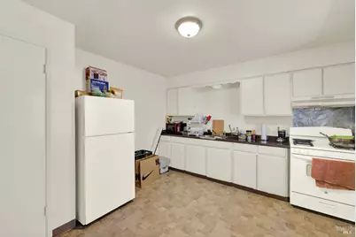 724 Delaware Street, Fairfield, CA 94533 - Photo 12