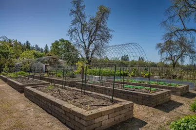 1101 Hedgeside Avenue, Napa, CA 94558 - Photo 18