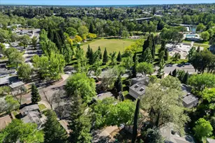 1723 Del Mar Ave, Redding, CA 96003 - Photo 46