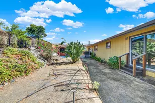 1090 Blueridge Dr, Napa, CA 94558 - Photo 46