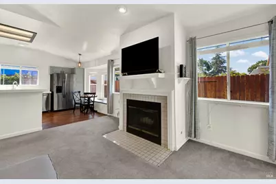 2759 Woodmont Drive, Fairfield, CA 94533 - Photo 28
