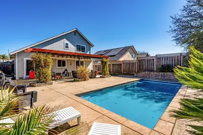 532 Walten Way, Windsor, CA 95492 - Photo 1