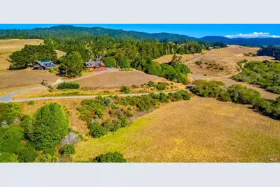 43500 Crispin Road, Manchester, CA 95459 - Photo 2