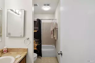 118 Yorkshire Ct, Vallejo, CA 94591 - Photo 32