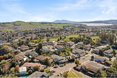 118 Yorkshire Court, Vallejo, CA 94591 - Photo 4