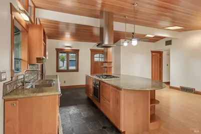 838 Oakwood Drive, Sonoma, CA 95476 - Photo 10