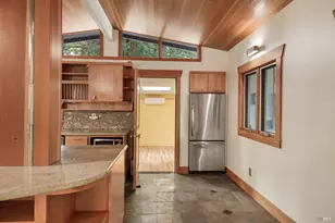 838 Oakwood Dr, Sonoma, CA 95476 - Photo 12