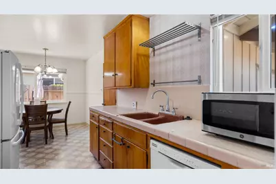 535 Amesbury Drive, Dixon, CA 95620 - Photo 8