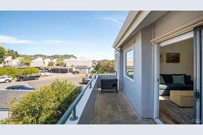 408 Larkspur Plaza Drive, Larkspur, CA 94939 - Photo 10