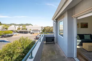 408 Larkspur Plaza Dr, Larkspur, CA 94939 - Photo 10