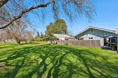1366 Mission Drive, Sonoma, CA 95476 - Photo 14