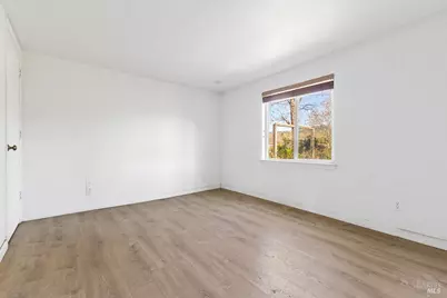 21399 River Lane, Geyserville, CA 95441 - Photo 22