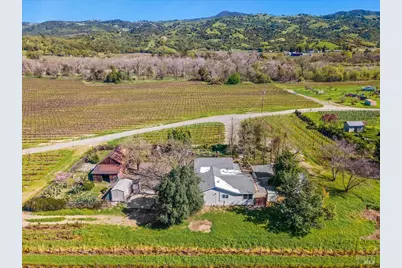 21399 River Lane, Geyserville, CA 95441 - Photo 36