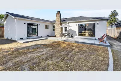 2034 Augustan Avenue, Santa Rosa, CA 95404 - Photo 26