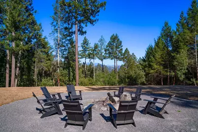 1260 Emerald Ranch Road, Healdsburg, CA 95448 - Photo 2