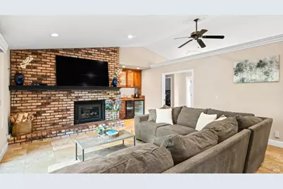 173 San Jose Court, Vacaville, CA 95688 - Photo 16