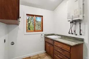 18210 Old Ukiah Pine Rd, Potter Valley, CA 95469 - Photo 26