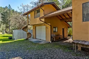 18210 Old Ukiah Pine Rd, Potter Valley, CA 95469 - Photo 30