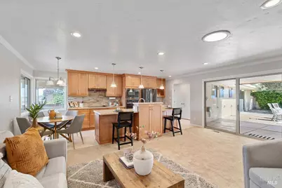 401 Valle Vista Avenue, Vallejo, CA 94590 - Photo 28