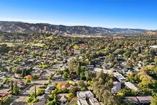 477 N Meadowview Ct, Vacaville, CA 95688 - Photo 34