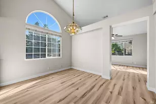 212 Laurelwood Way, Vacaville, CA 95687 - Photo 14