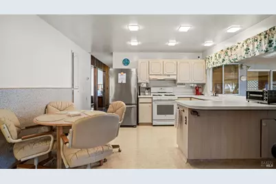 7773 Bonita Avenue, Rohnert Park, CA 94928 - Photo 18