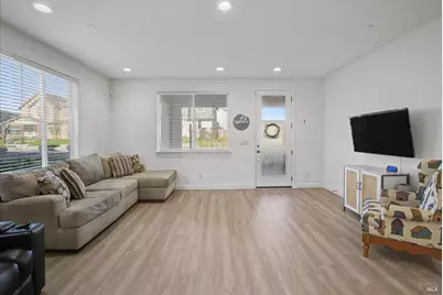 2482 Cinnabar Drive, Fairfield, CA 94533 - Photo 10