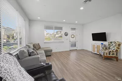 2482 Cinnabar Drive, Fairfield, CA 94533 - Photo 12