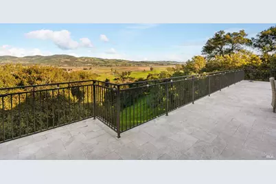 10 Canterbury Drive, Napa, CA 94558 - Photo 26