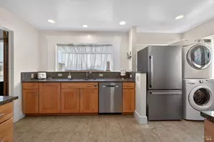 301 Broadway St, Petaluma, CA 94952 - Photo 16