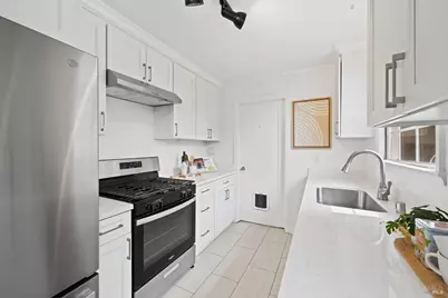 218 Hillcrest Avenue, Benicia, CA 94510 - Photo 12