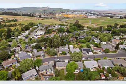 218 Hillcrest Avenue, Benicia, CA 94510 - Photo 32