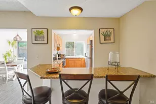 299 Shasta Dr, Vacaville, CA 95687 - Photo 8