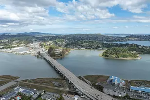 220 Headlands Ct, Sausalito, CA 94965 - Photo 32