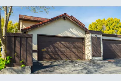 149 Fairoaks Drive, Vacaville, CA 95688 - Photo 6