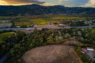 350 Canyon Rd, Geyserville, CA 95441 - Photo 38