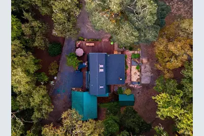 350 Canyon Road, Geyserville, CA 95441 - Photo 32