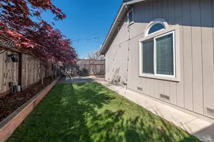 824 Breeze Way, Santa Rosa, CA 95404 - Photo 32