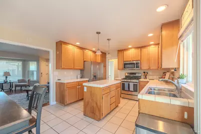 824 Breeze Way, Santa Rosa, CA 95404 - Photo 10