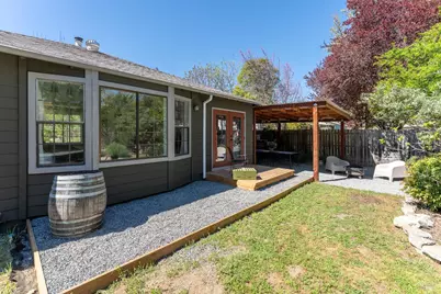955 N Pine Street, Ukiah, CA 95482 - Photo 24
