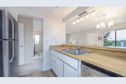 14 Scottsdale Way, Novato, CA 94947 - Photo 8