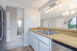 14 Scottsdale Way, Novato, CA 94947 - Photo 8
