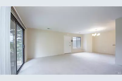 14 Scottsdale Way, Novato, CA 94947 - Photo 12