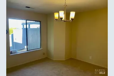 14 Scottsdale Way, Novato, CA 94947 - Photo 10