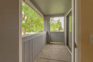 14 Scottsdale Way, Novato, CA 94947 - Photo 22