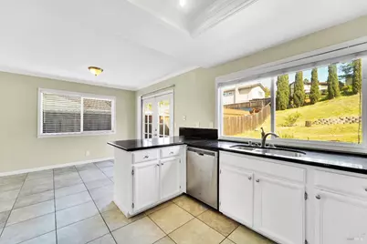 307 Brunswick Drive, Vallejo, CA 94591 - Photo 8