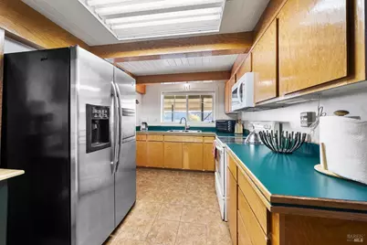 12620 Lakeshore Drive, Clearlake, CA 95422 - Photo 14